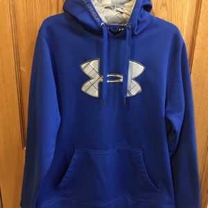 Under armour sweatshirt